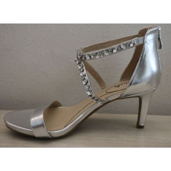 LifeStride Women's Sz 8.5M Silver Metal Memories Faux Leather Strappy Heels - Picture 4 of 7